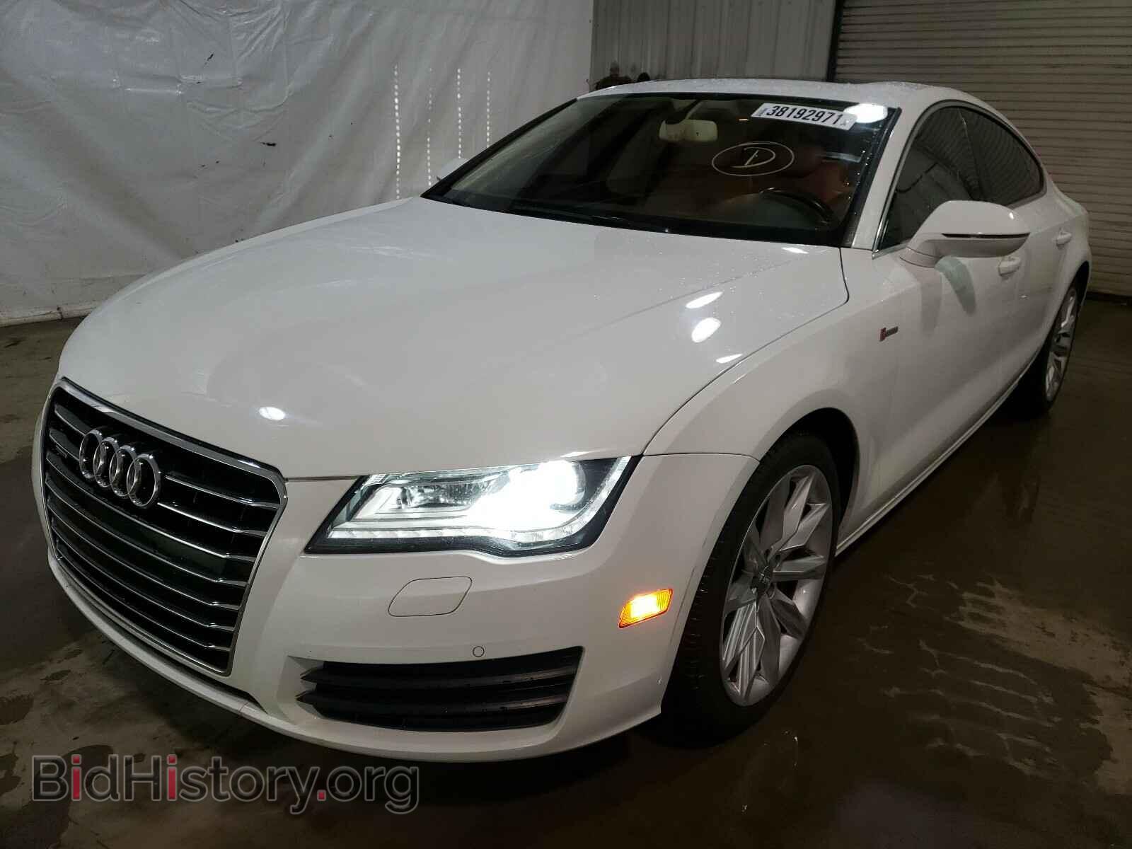 2012 AUDI A7 - VIN: WAUSGAFC7CN002425 - Photo 2