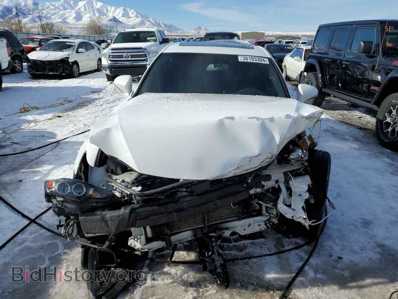2016 LEXUS IS - VIN: JTHCE1D25G5010194 - Фото 5