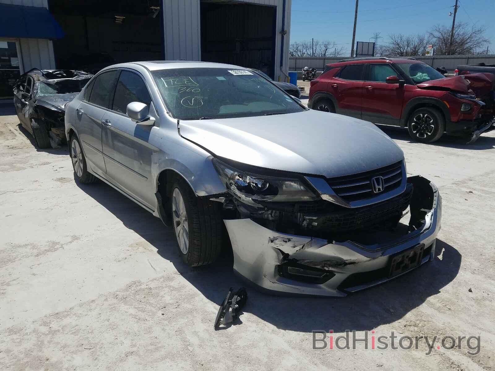 Photo 1HGCR2F70DA042124 - HONDA ACCORD 2013