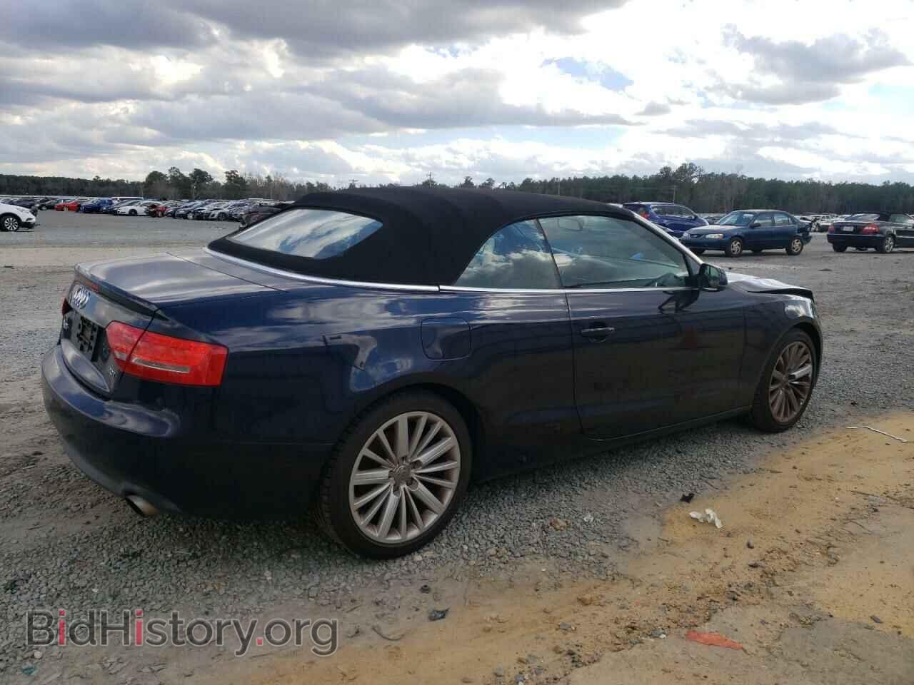 2010 AUDI A5 - VIN: WAUJFAFH9AN010873 - Фото 3