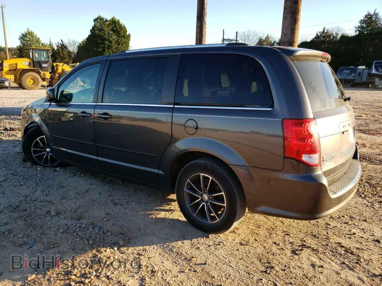 2017 DODGE CARAVAN - VIN: 2C4RDGCG4HR790806 - Photo 2