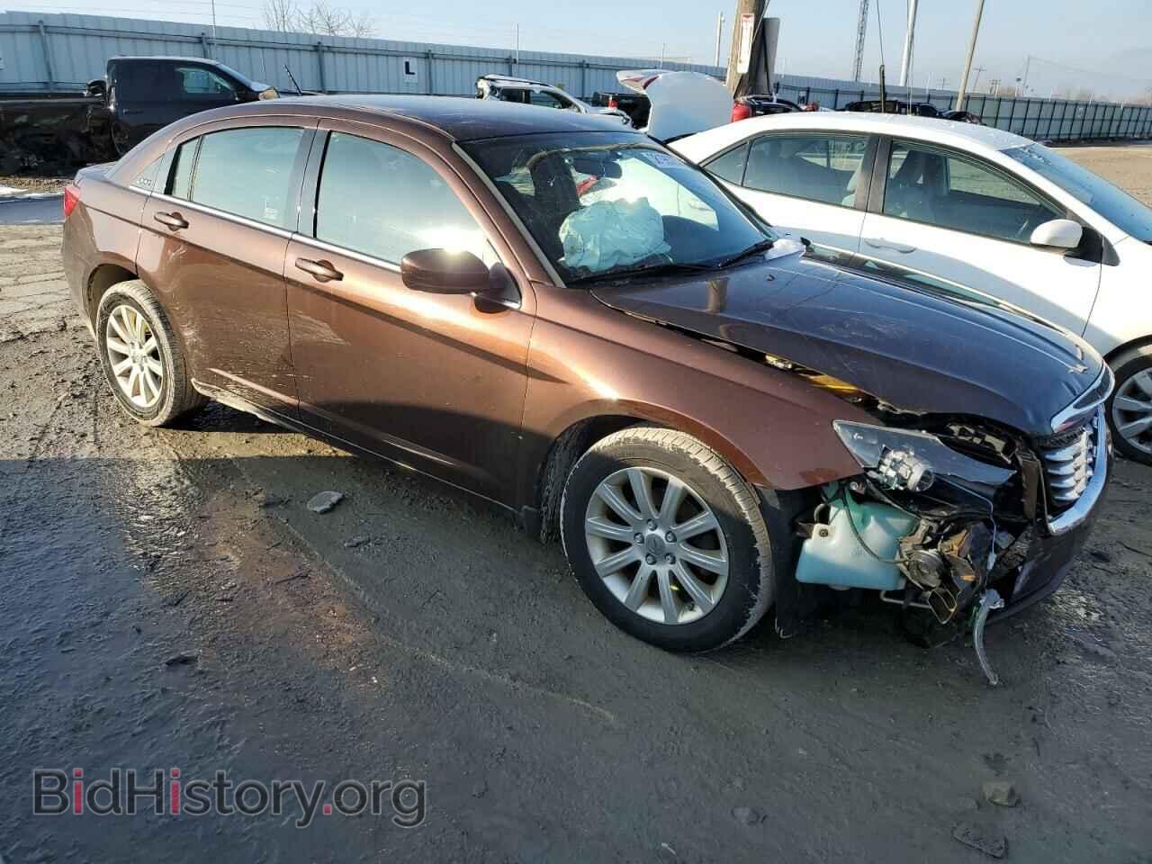 2013 CHRYSLER 200 - VIN: 1C3CCBBG4DN608014 - Фото 4