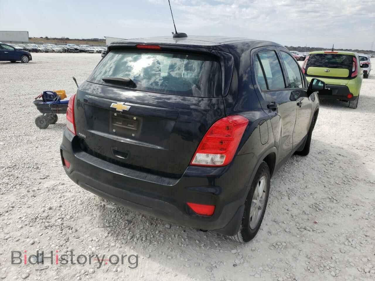 2019 CHEVROLET TRAX - VIN: 3GNCJKSB3KL359151 - Фото 4
