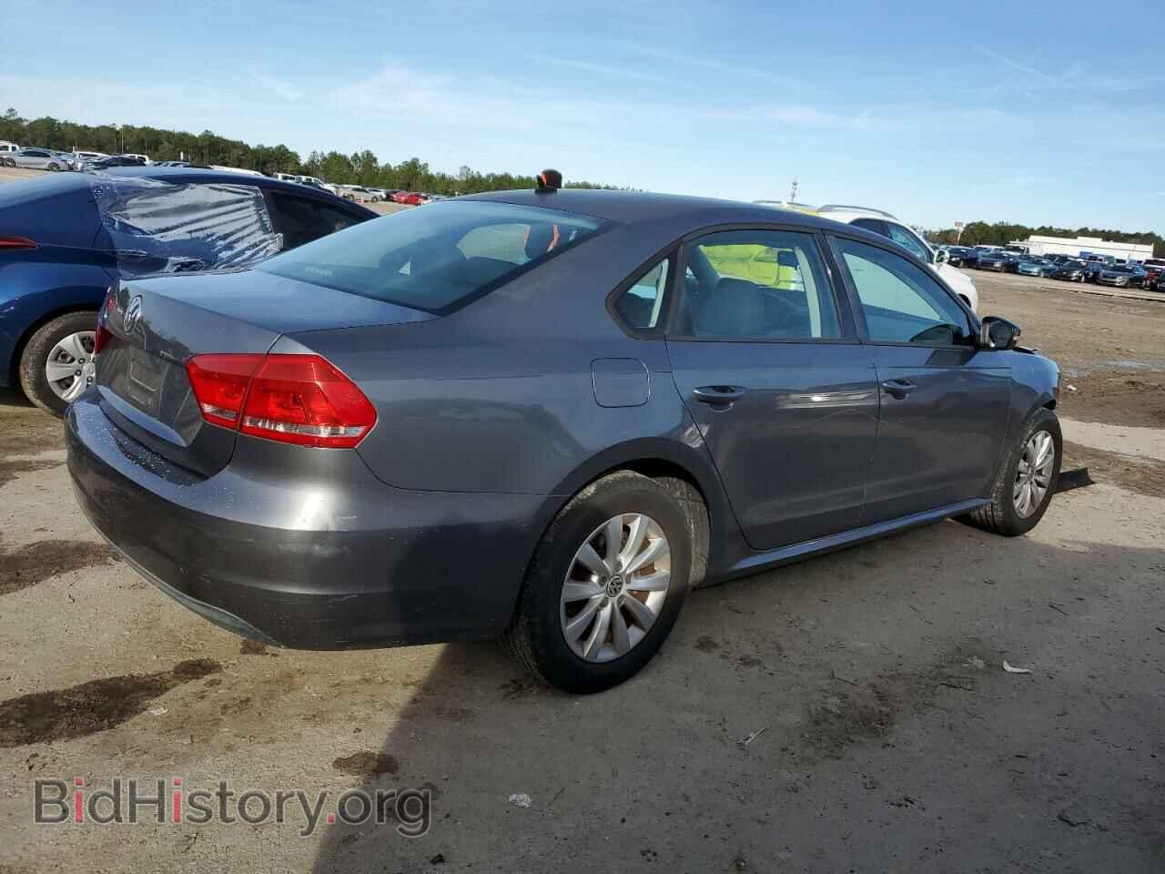2012 VOLKSWAGEN PASSAT - VIN: 1VWAP7A30CC106711 - Фото 3