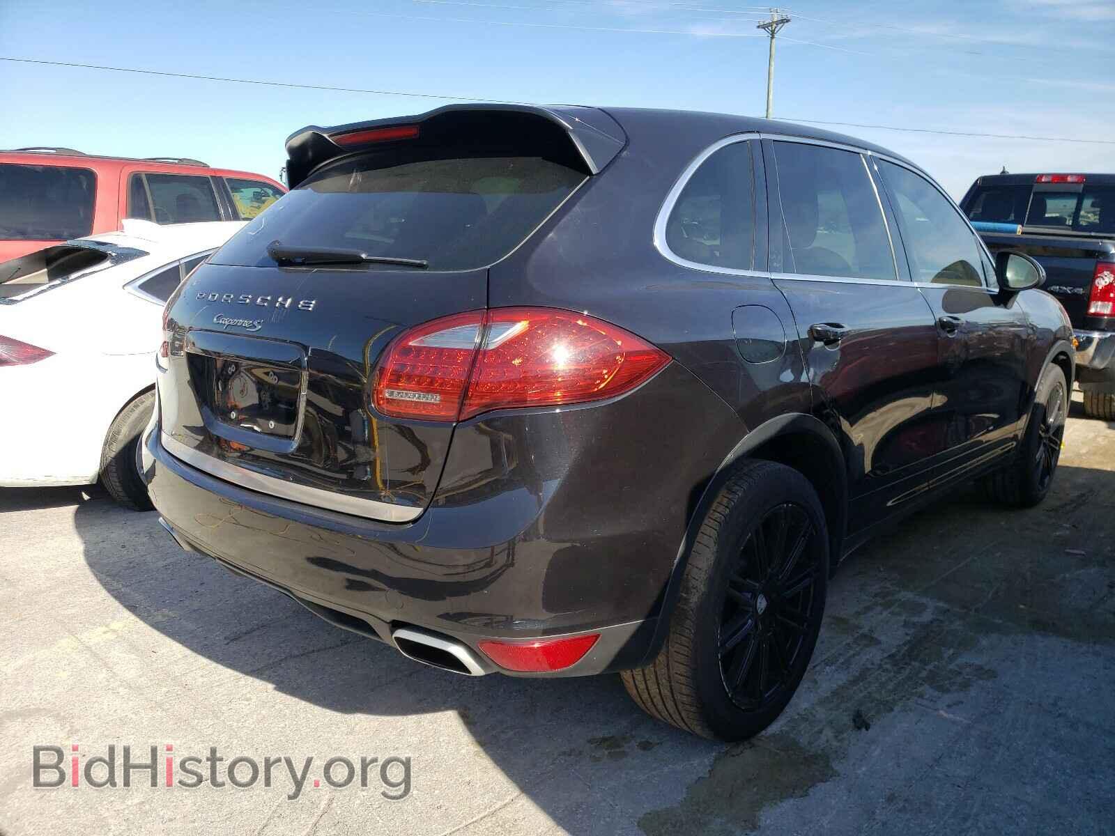 2011 PORSCHE CAYENNE - VIN: WP1AB2A21BLA51159 - Photo 4