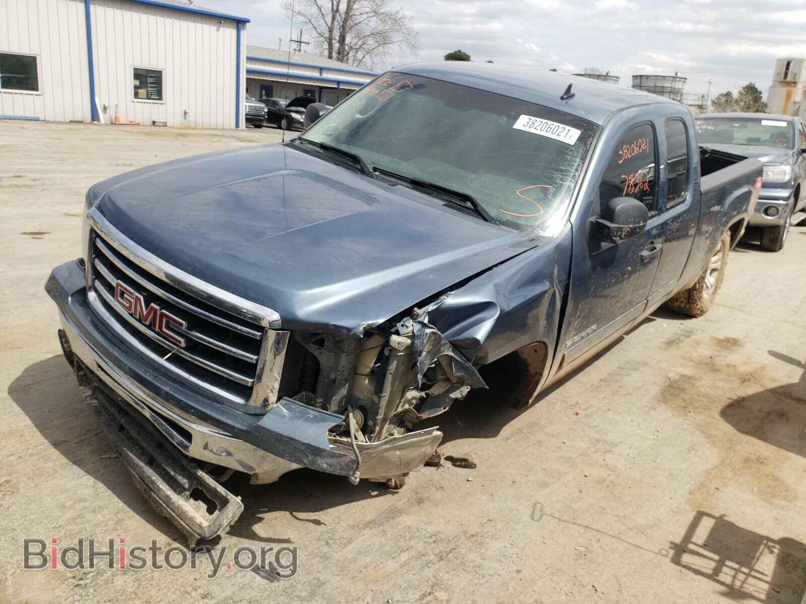 2013 GMC SIERRA - VIN: 1GTR2VE79DZ168743 - Фото 2