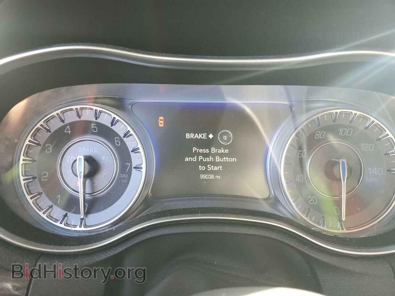 2016 CHRYSLER 300 - VIN: 2C3CCARG7GH270086 - Фото 9