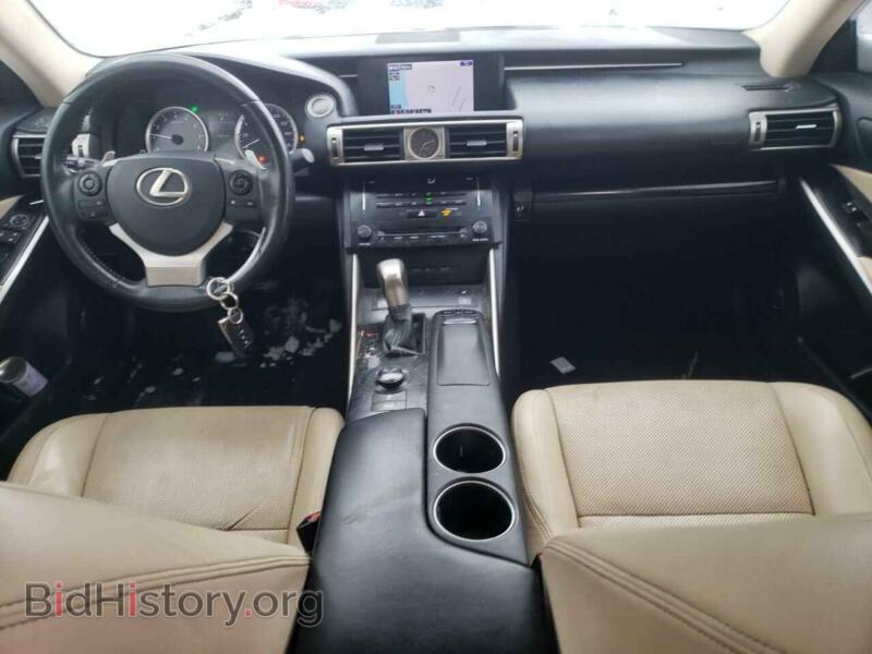 2014 Lexus IS (VIN JTHCF1D23E5002914) — photo 8 of 12