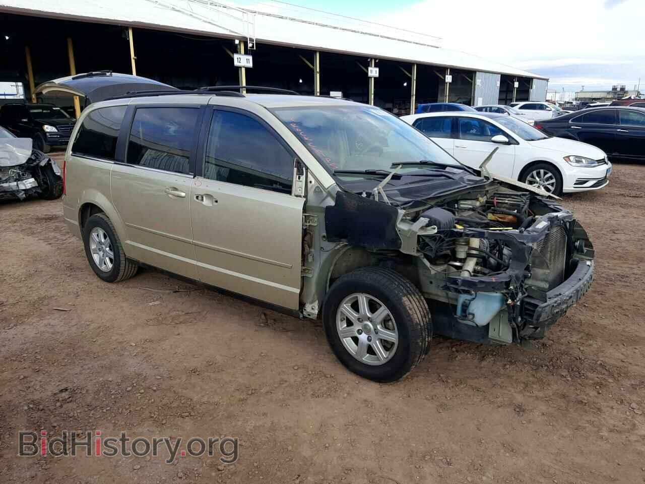 2010 CHRYSLER MINIVAN - VIN: 2A4RR2D12AR344667 - Photo 4