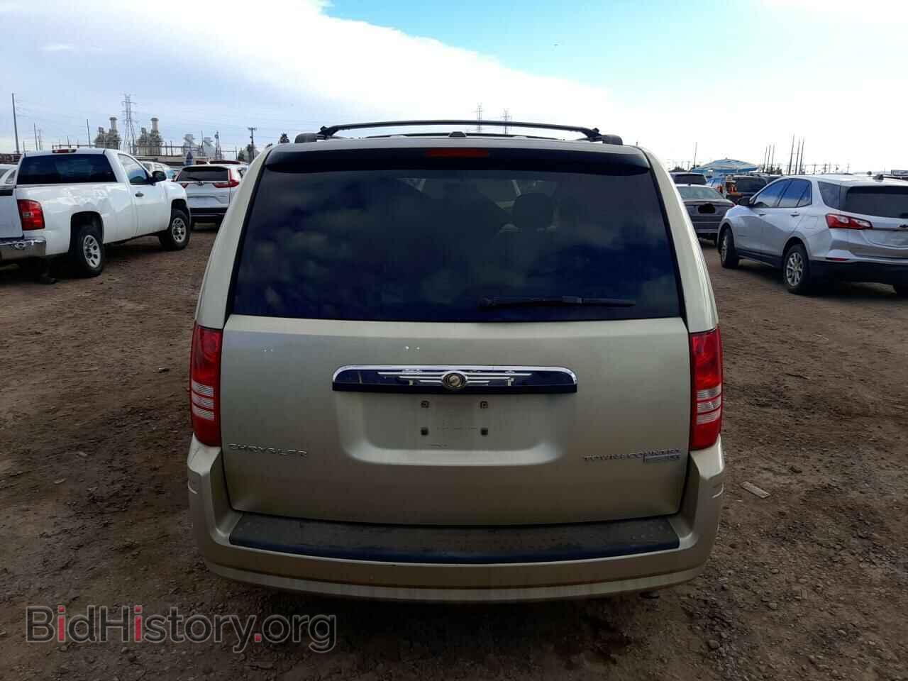 2010 CHRYSLER MINIVAN - VIN: 2A4RR2D12AR344667 - Photo 6