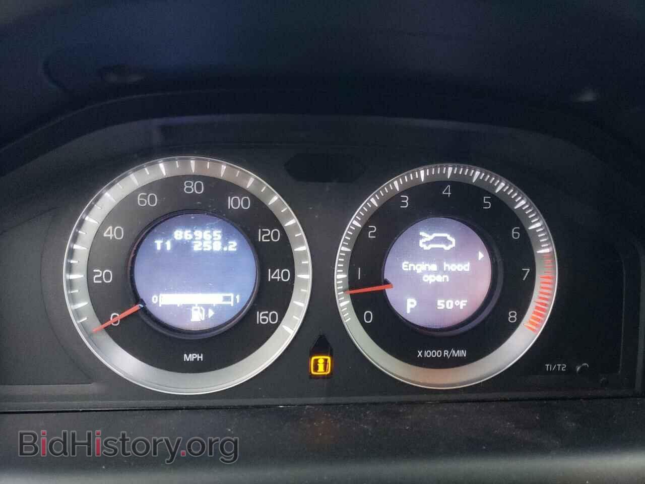 2010 VOLVO XC60 - VIN: YV4992DZ8A2033073 - Фото 9