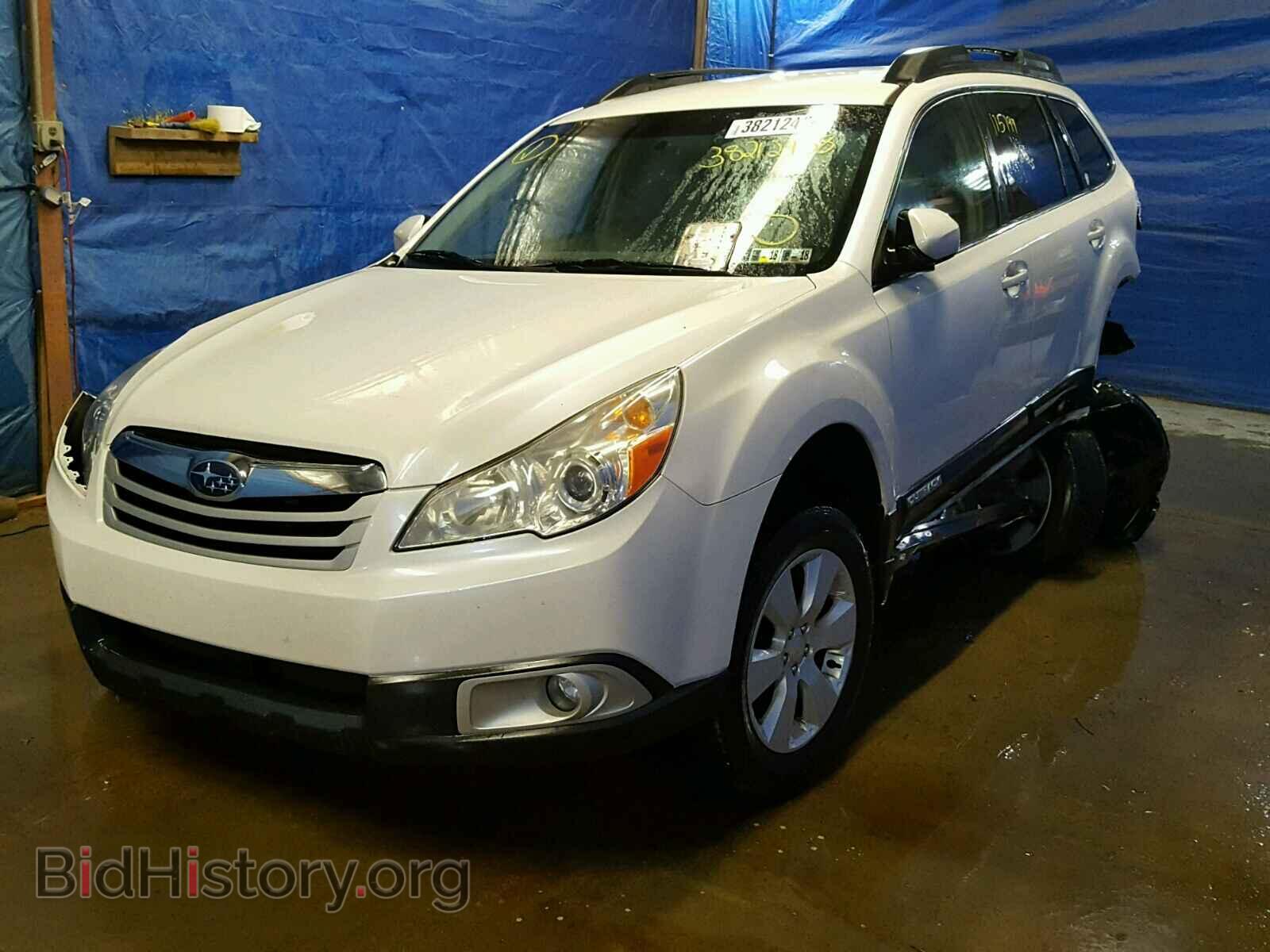 2011 SUBARU OUTBACK - VIN: 4S4BRBCC9B3320690 - Photo 2
