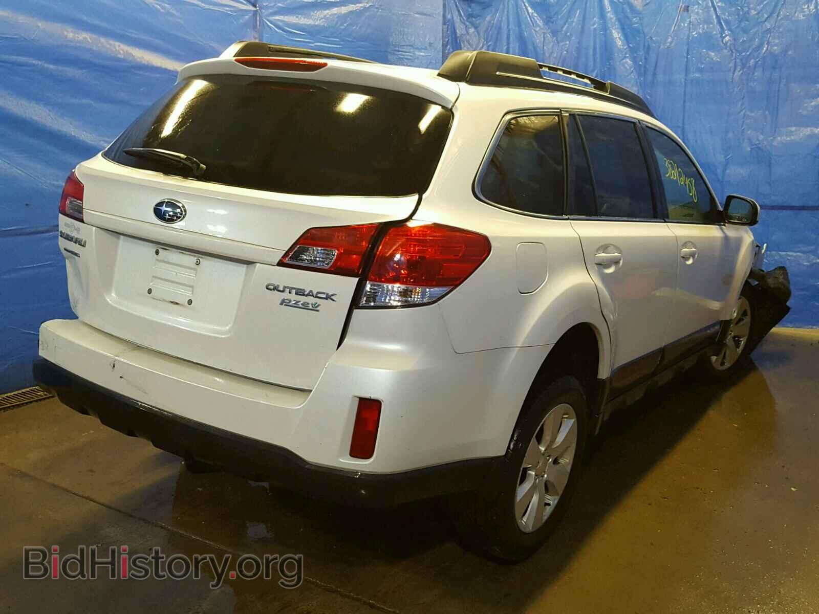 2011 SUBARU OUTBACK - VIN: 4S4BRBCC9B3320690 - Photo 4