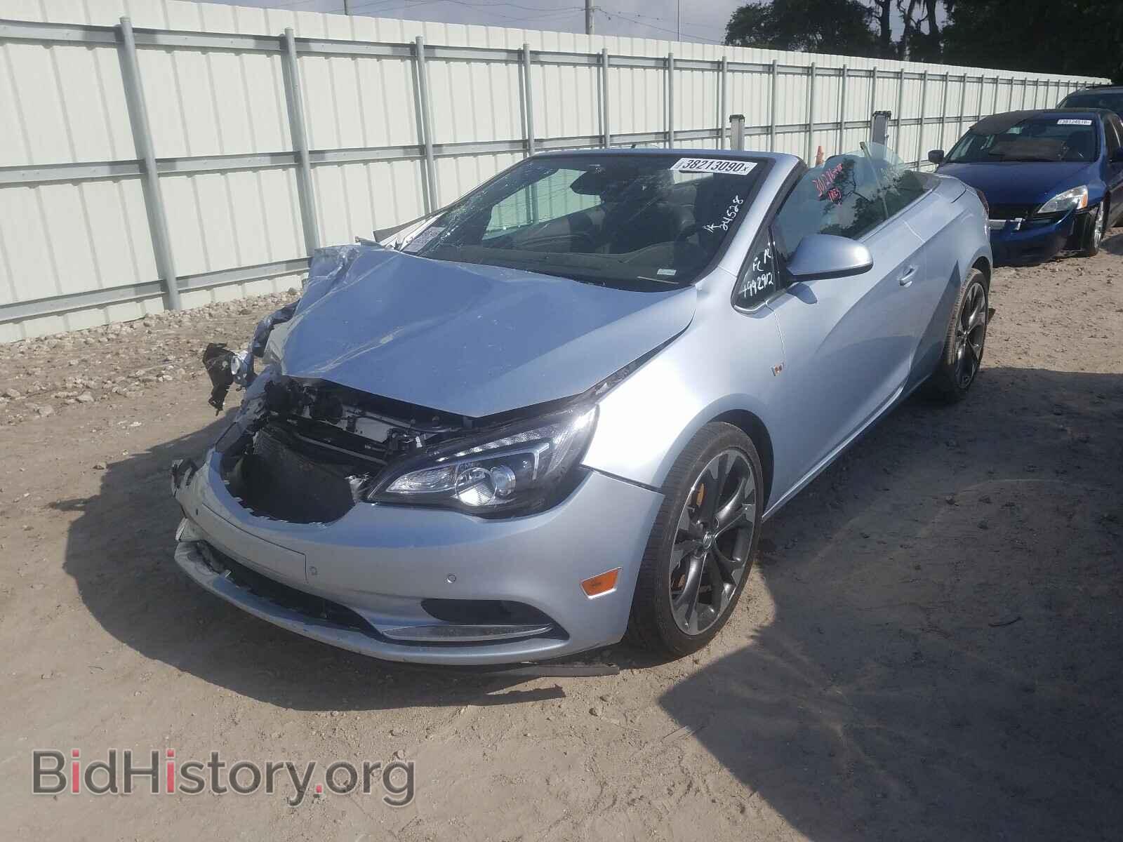 2019 BUICK CASCADA - VIN: W04WH3N56KG301286 - Фото 2