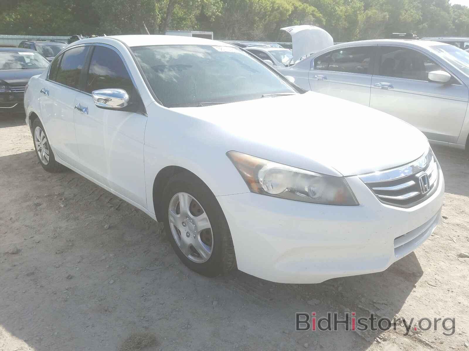 Photo 1HGCP2F37CA006559 - HONDA ACCORD 2012