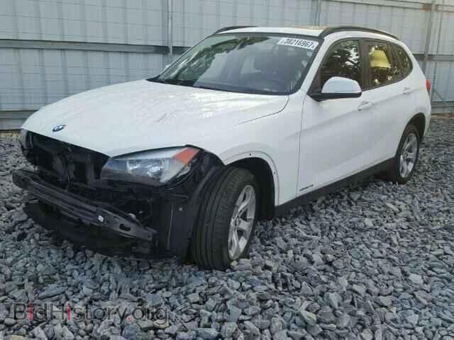 2014 BMW X1 - VIN: WBAVM1C5XEVW48007 - Фото 2