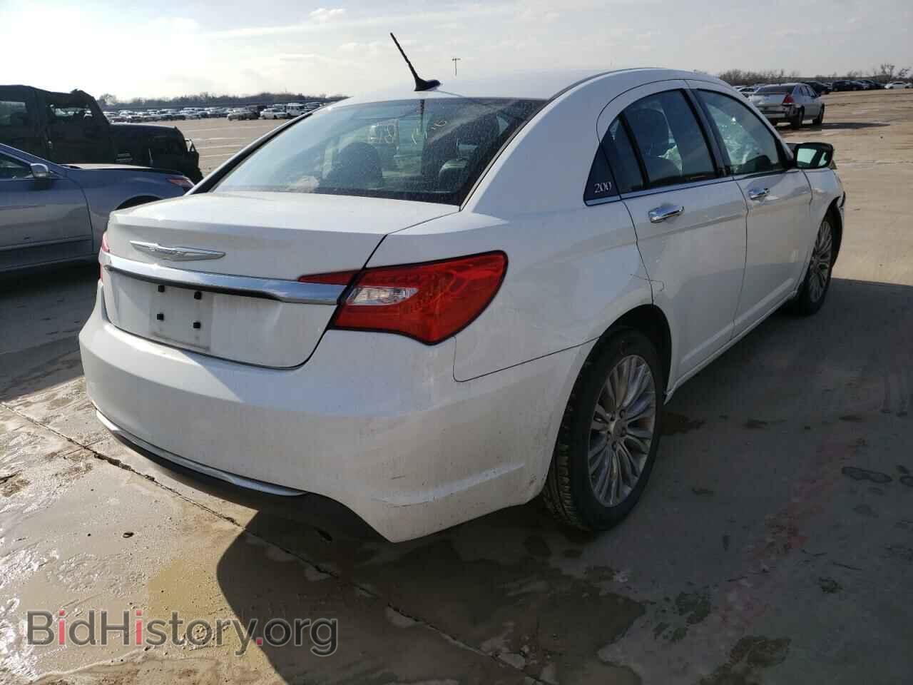 2013 CHRYSLER 200 - VIN: 1C3CCBCG7DN614601 - Фото 4