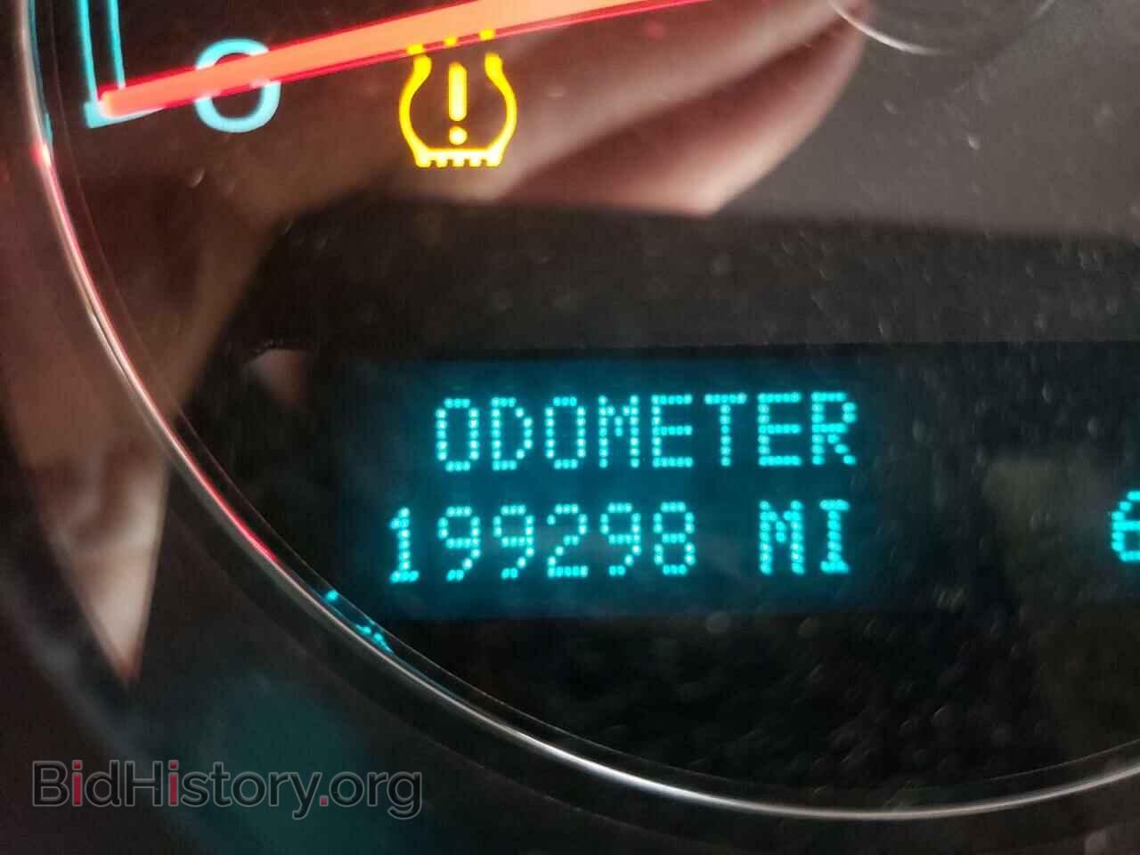 2010 GMC YUKON - VIN: 1GKUKEEF7AR276408 - Фото 8