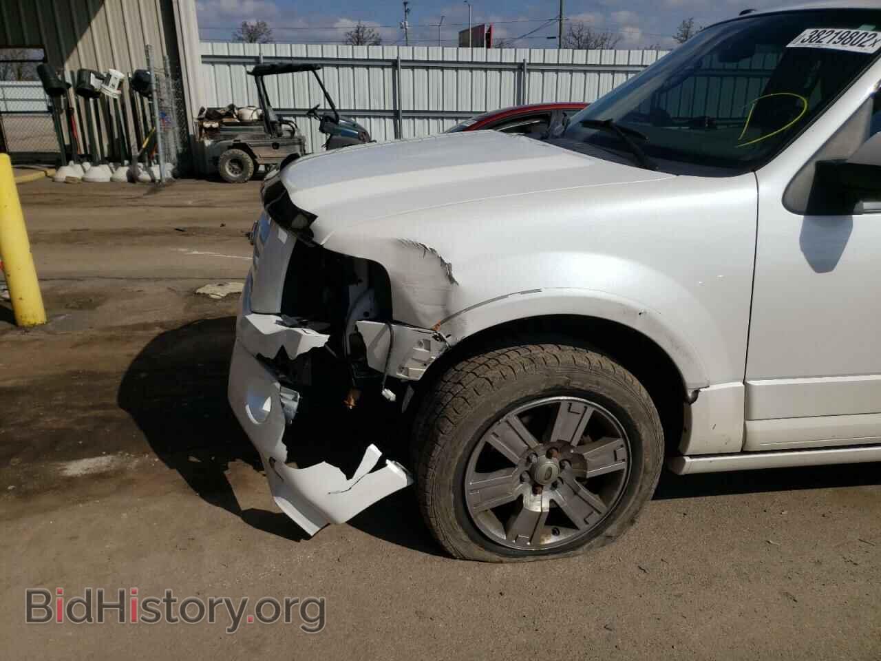 2010 FORD EXPEDITION - VIN: 1FMJK2A54AEB08030 - Фото 9