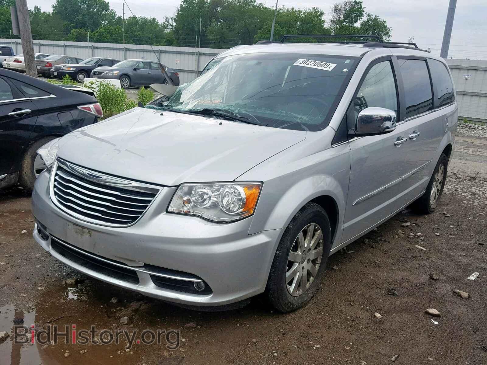 2011 CHRYSLER TOWN & COU - VIN: 2A4RR8DG5BR607257 - Фото 2