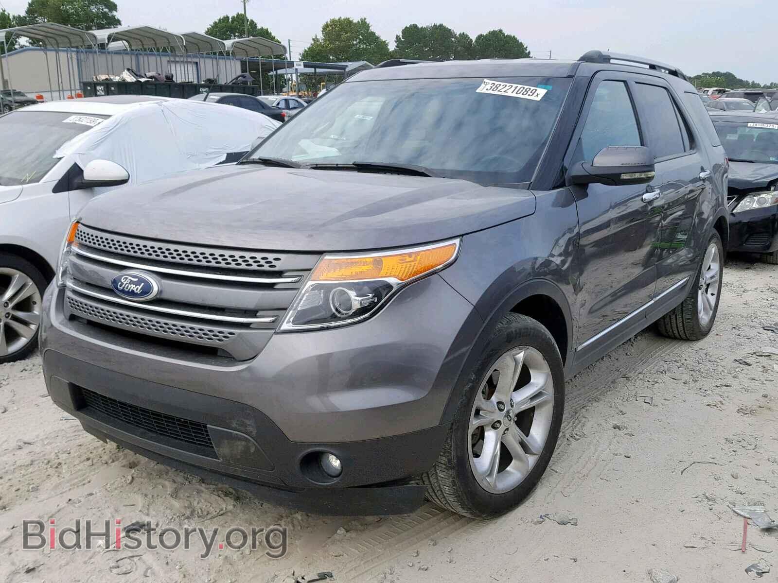 2011 FORD EXPLORER L - VIN: 1FMHK7F82BGA03099 - Photo 2
