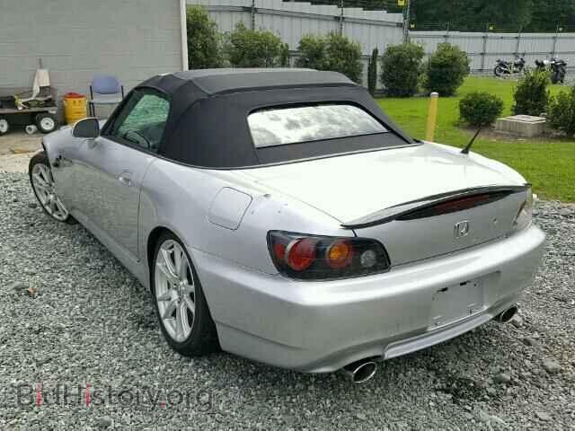 2005 HONDA S2000 - VIN: JHMAP21465S000740 - Фото 3