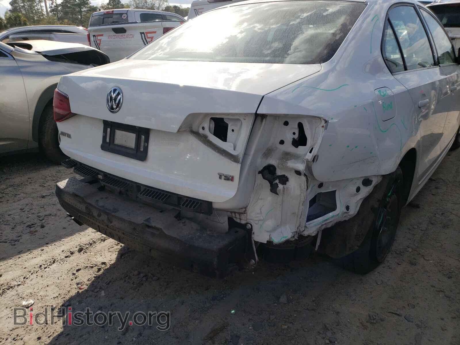 2017 VOLKSWAGEN JETTA - VIN: 3VW2B7AJ0HM382703 - Фото 9