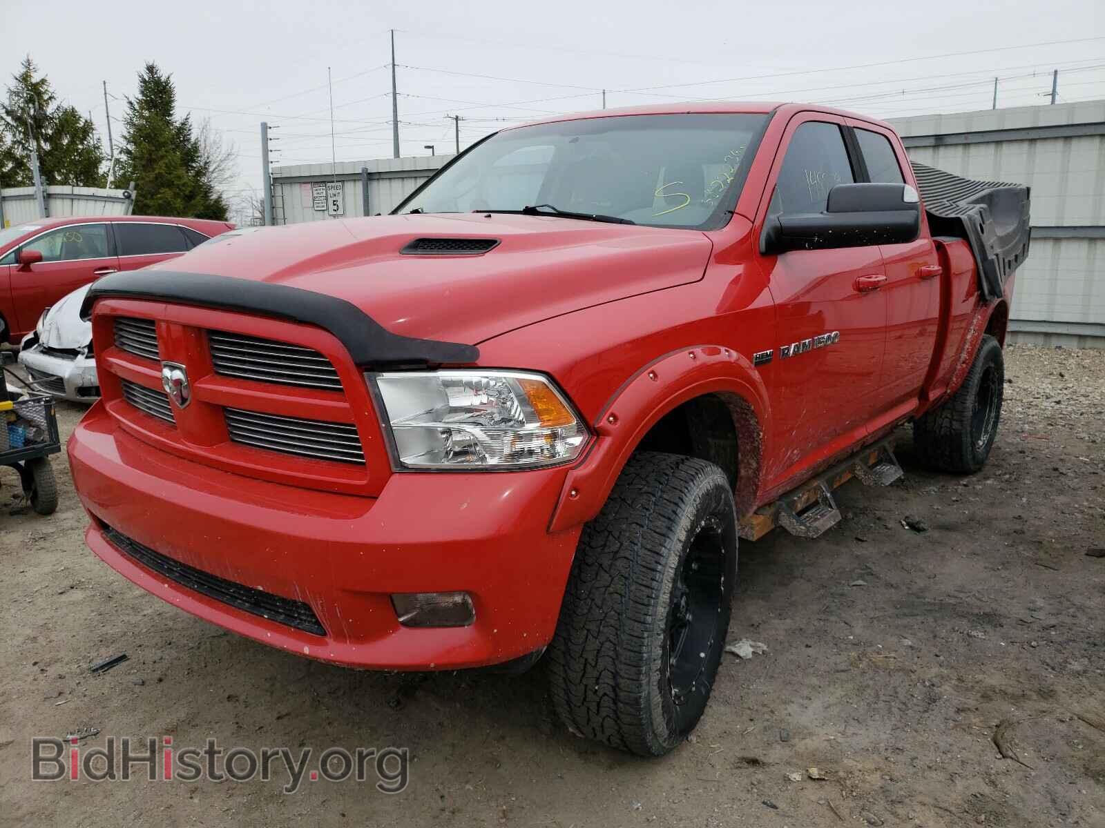 2011 DODGE RAM 1500 - VIN: 1D7RV1GT5BS553030 - Фото 2