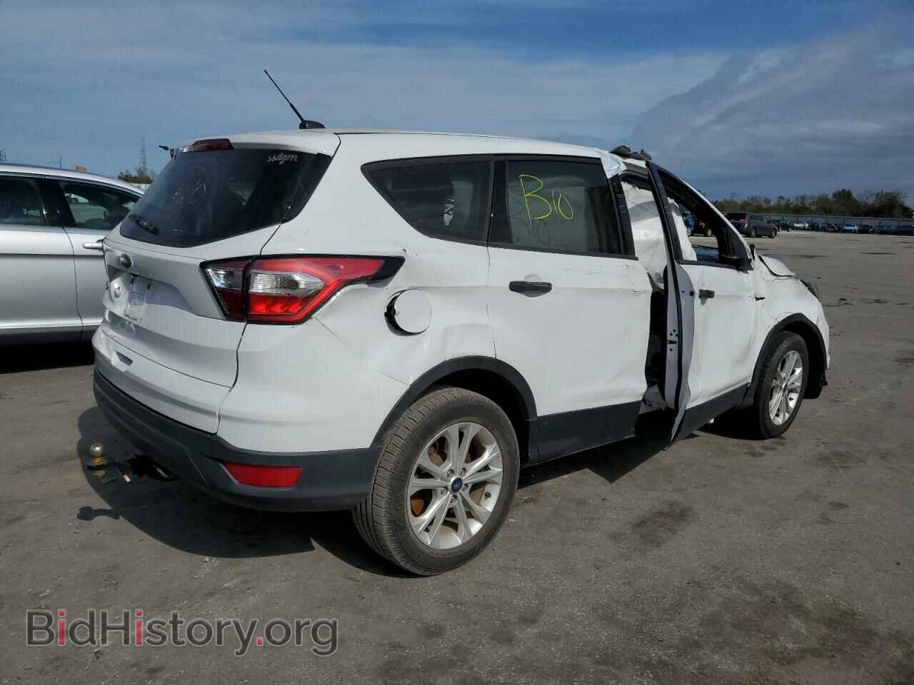 2018 FORD ESCAPE - VIN: 1FMCU0F70JUC73418 - Фото 3
