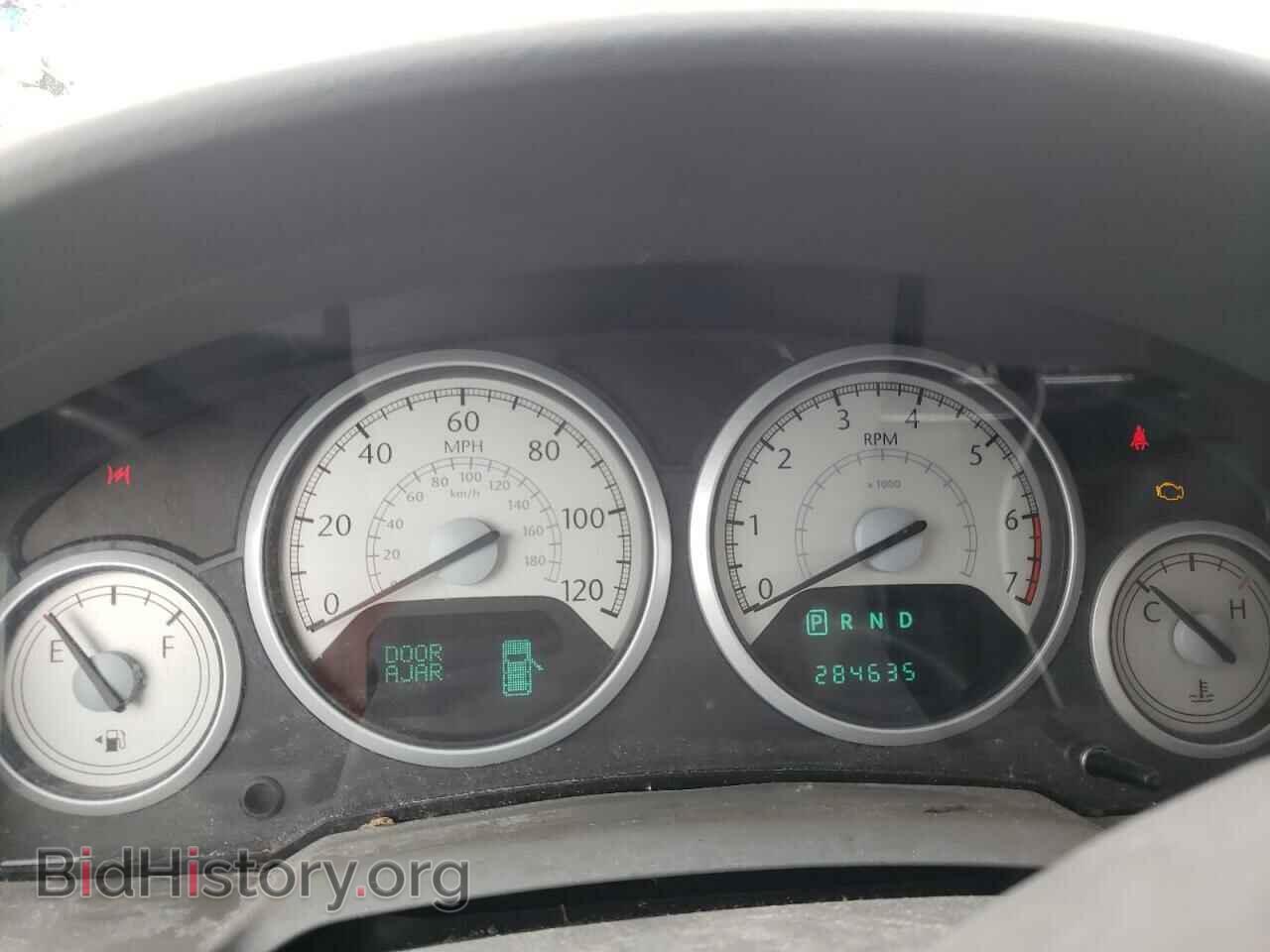 2008 CHRYSLER MINIVAN - VIN: 2A8HR54P08R797065 - Фото 9