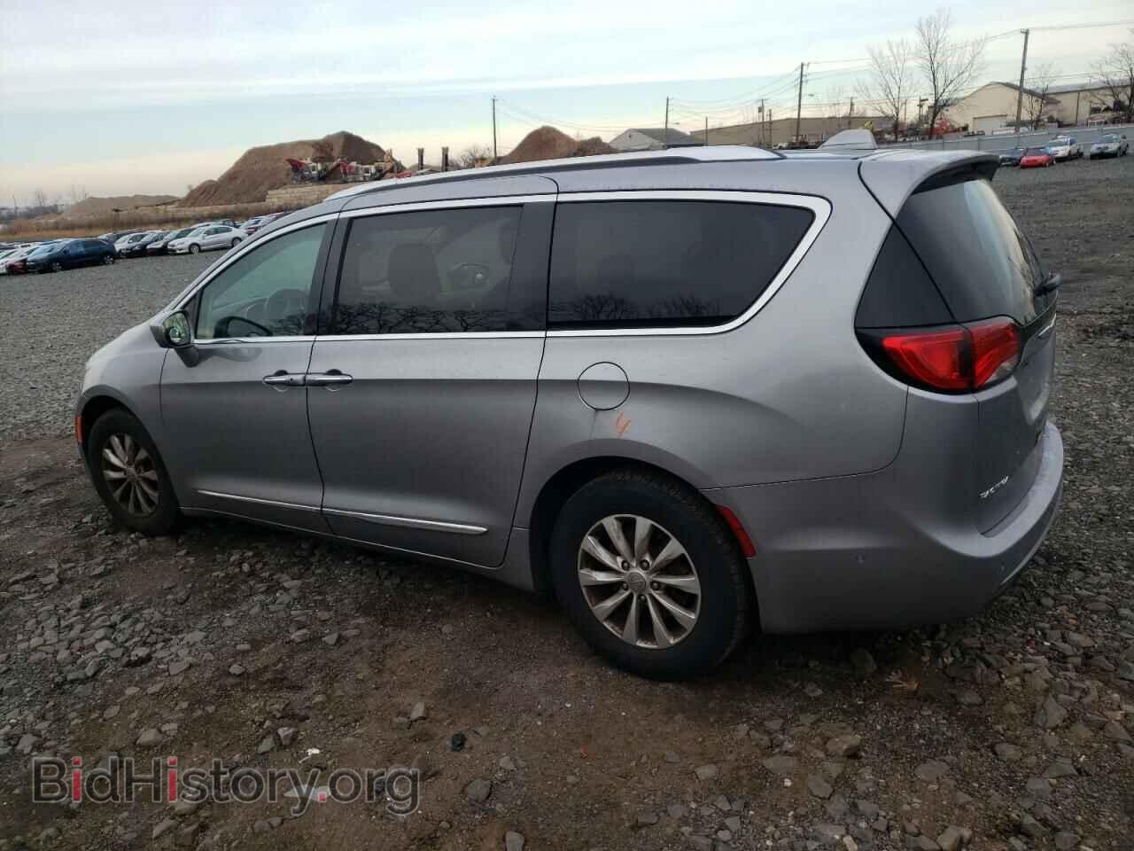 2019 CHRYSLER PACIFICA - VIN: 2C4RC1BG9KR652199 - Фото 2