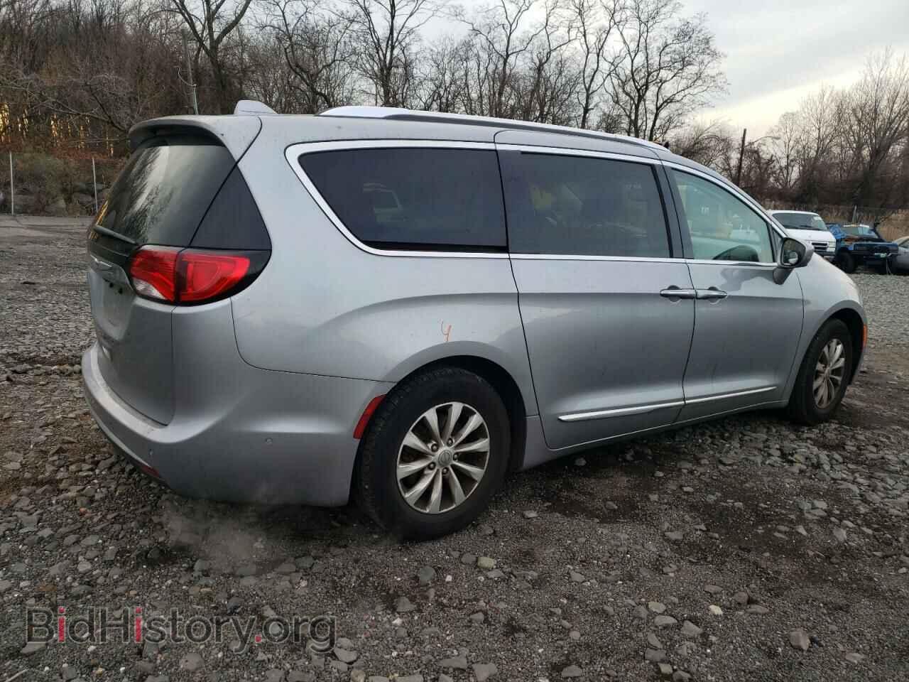 2019 CHRYSLER PACIFICA - VIN: 2C4RC1BG9KR652199 - Фото 3