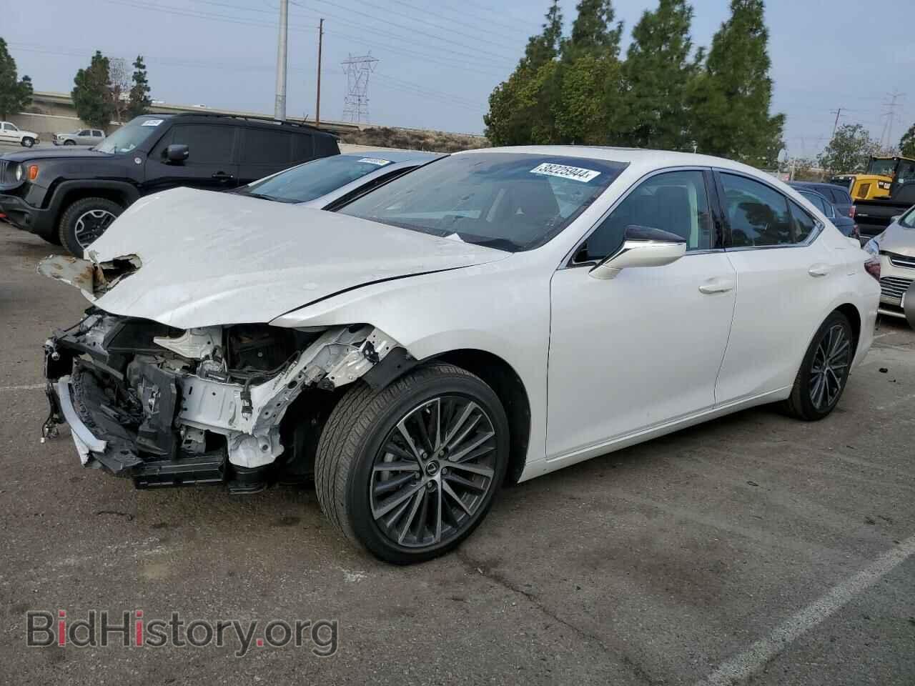 Фотография 58ADA1C13PU031677 - LEXUS ES300 2023