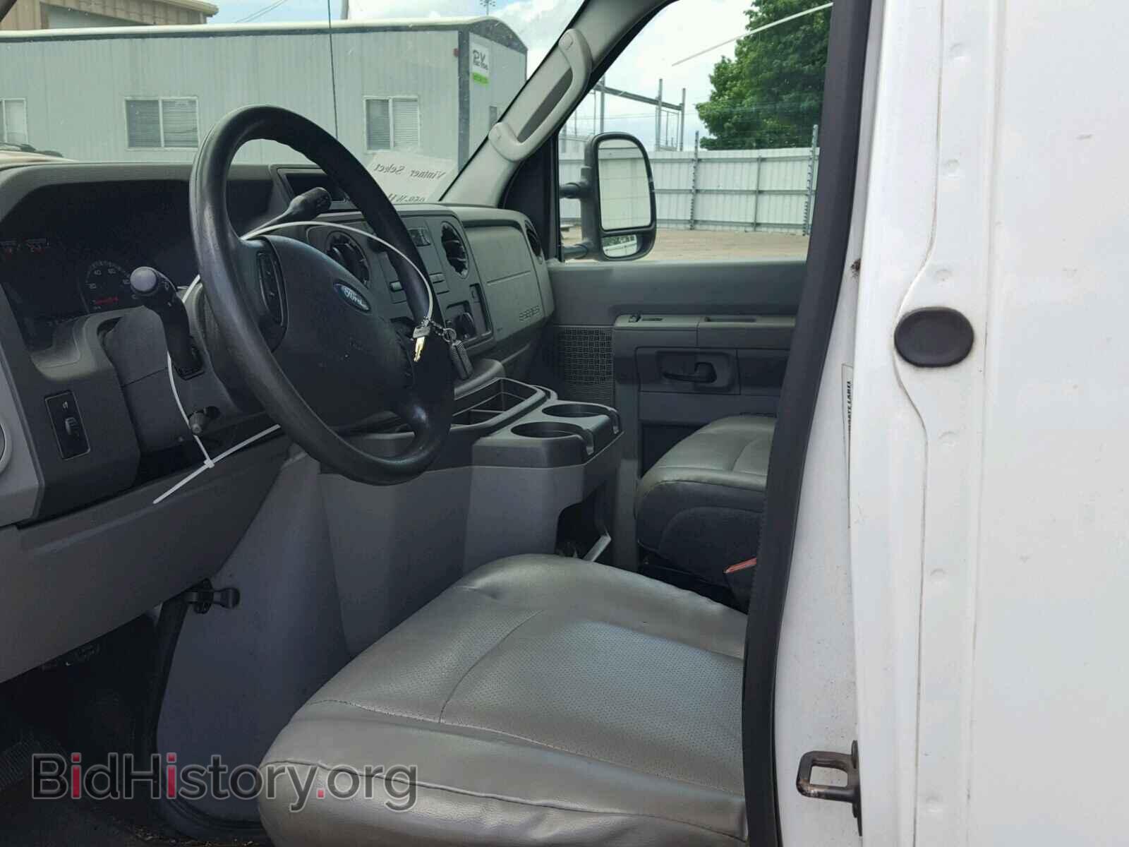 2011 FORD ECONOLINE - VIN: 1FTSE3EL0BDB36106 - Фото 5