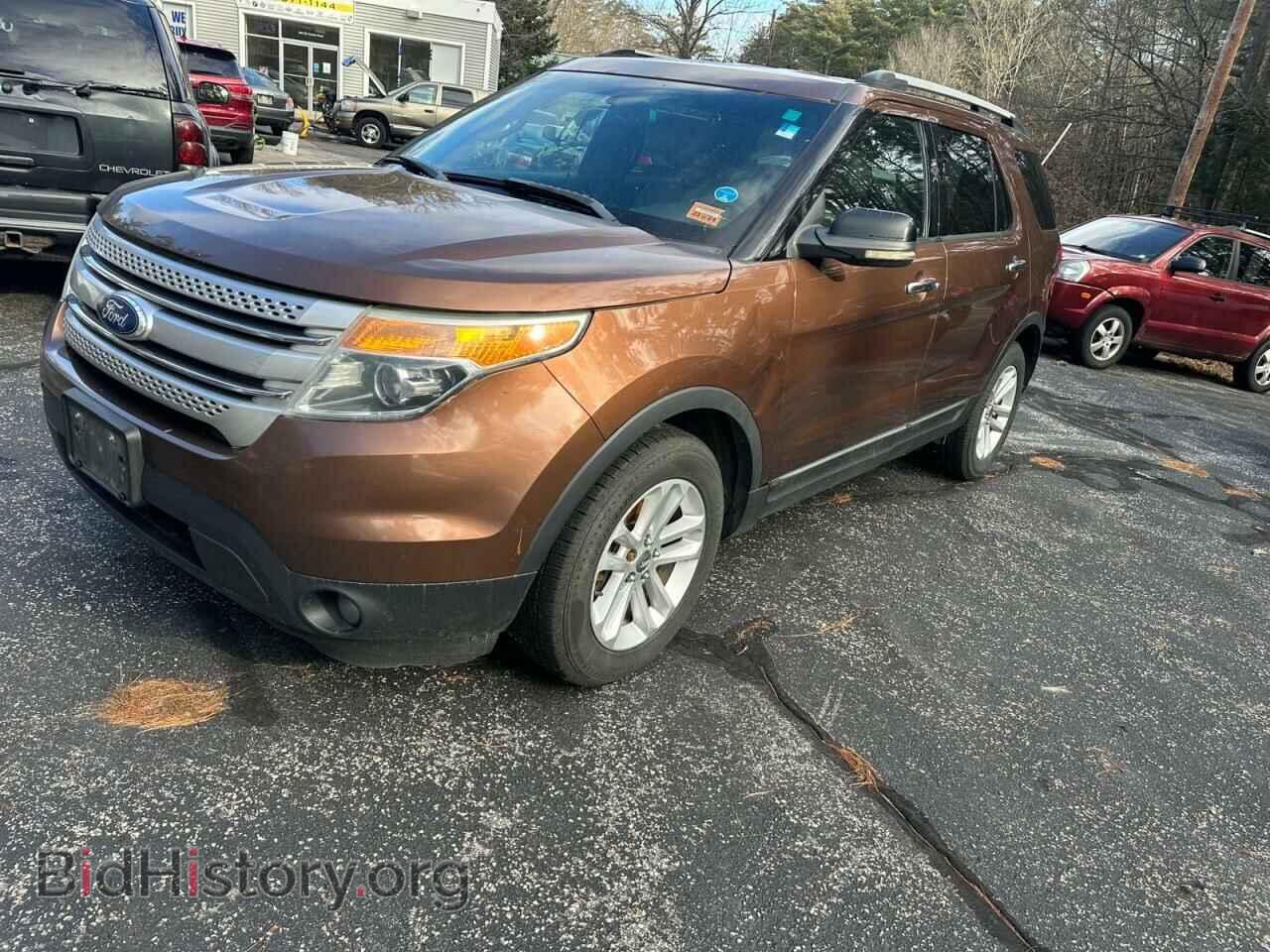 2011 FORD EXPLORER - VIN: 1FMHK7D85BGA84120 - Photo 2
