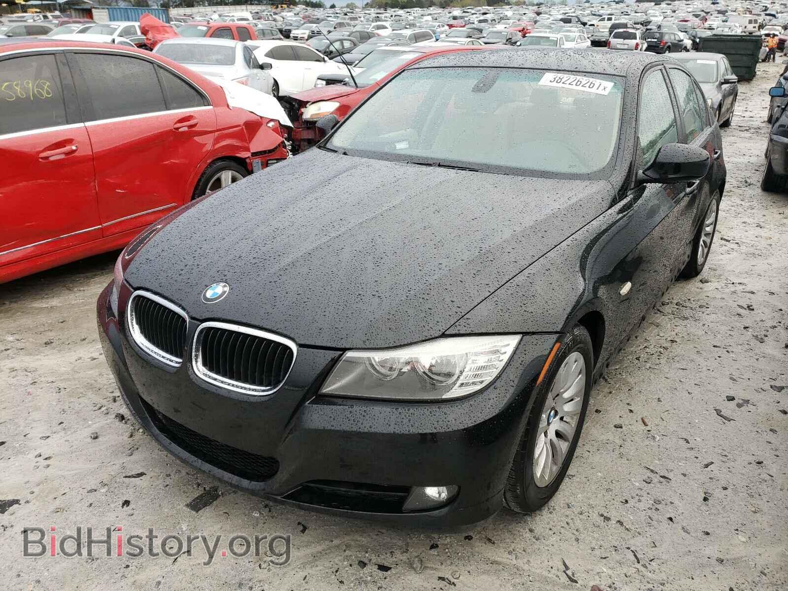 2009 BMW 3 SERIES - VIN: WBAPH77519NL84255 - Фото 2
