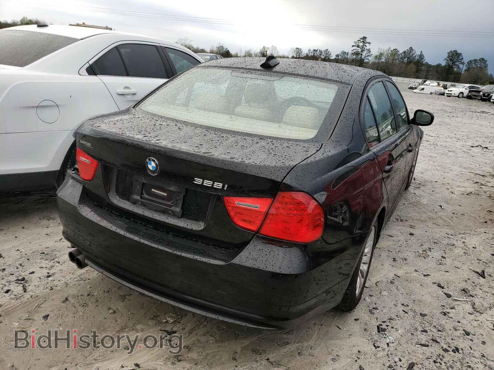 2009 BMW 3 SERIES - VIN: WBAPH77519NL84255 - Фото 4