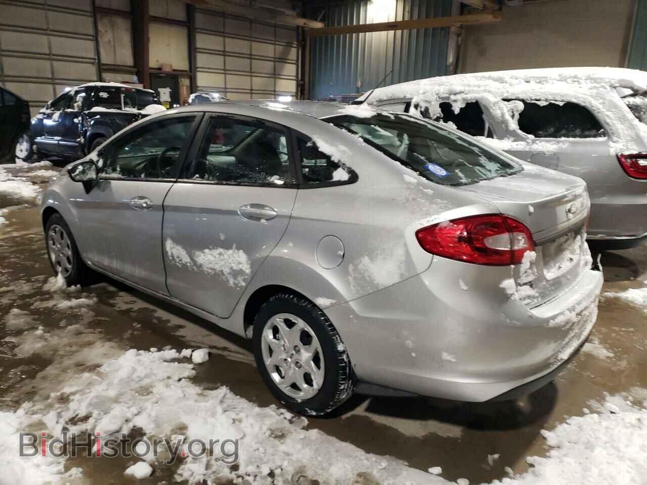 2013 FORD FIESTA - VIN: 3FADP4BJ2DM214569 - Фото 2