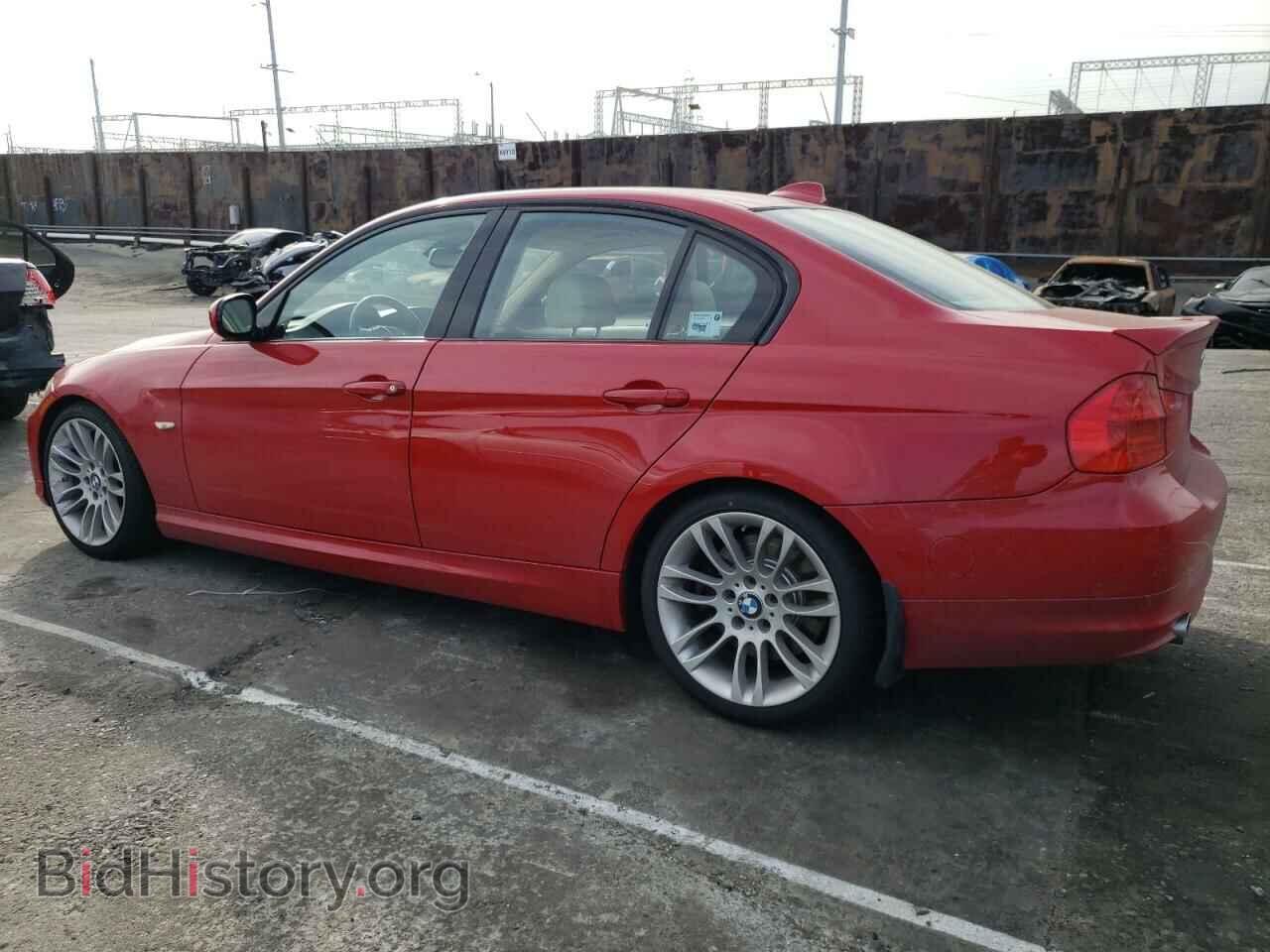 2011 BMW 3 SERIES - VIN: WBAPN7C56BA782024 - Фото 2