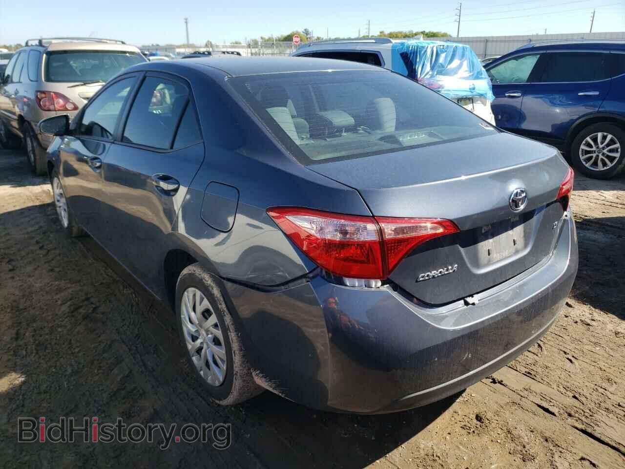 2017 TOYOTA COROLLA - VIN: 5YFBURHE3HP630713 - Фото 3