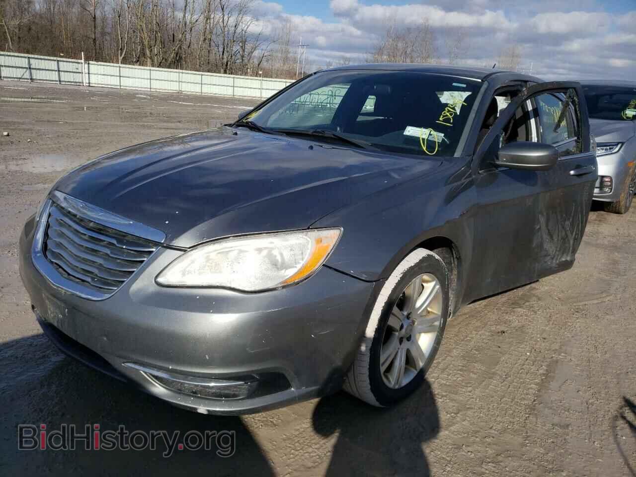 2013 CHRYSLER 200 - VIN: 1C3CCBBB9DN542239 - Фото 2