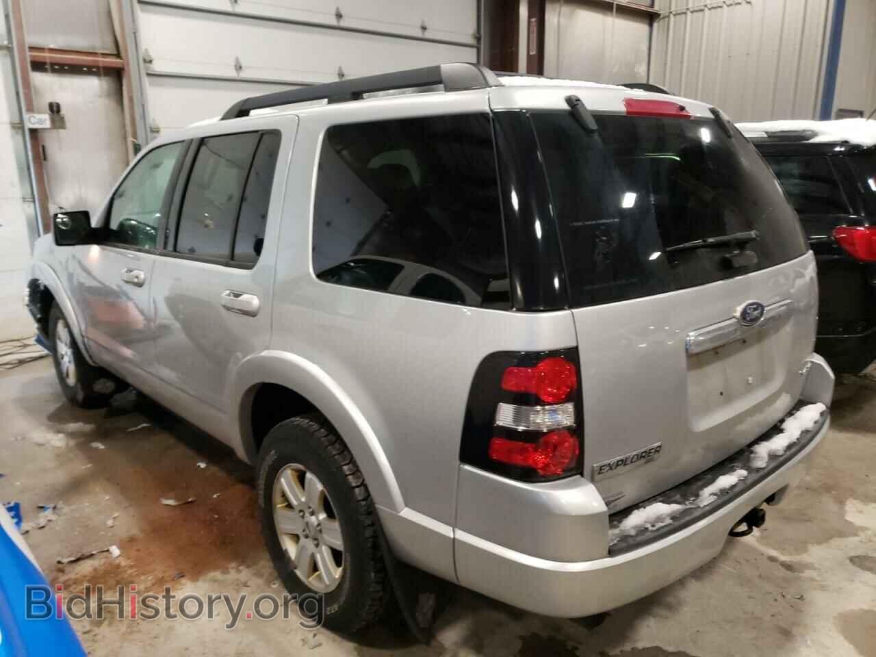 2010 FORD EXPLORER - VIN: 1FMEU7DE5AUA76487 - Фото 2
