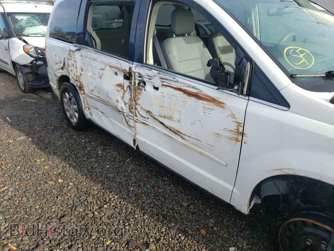 2010 CHRYSLER MINIVAN - VIN: 2A4RR4DE4AR334009 - Photo 9