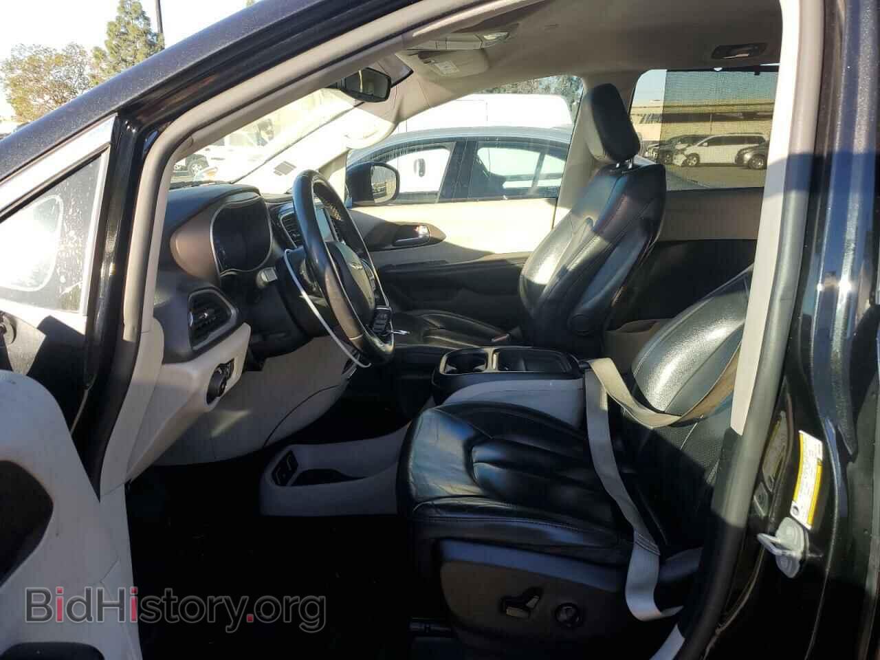2019 CHRYSLER PACIFICA - VIN: 2C4RC1BG7KR627009 - Фото 7