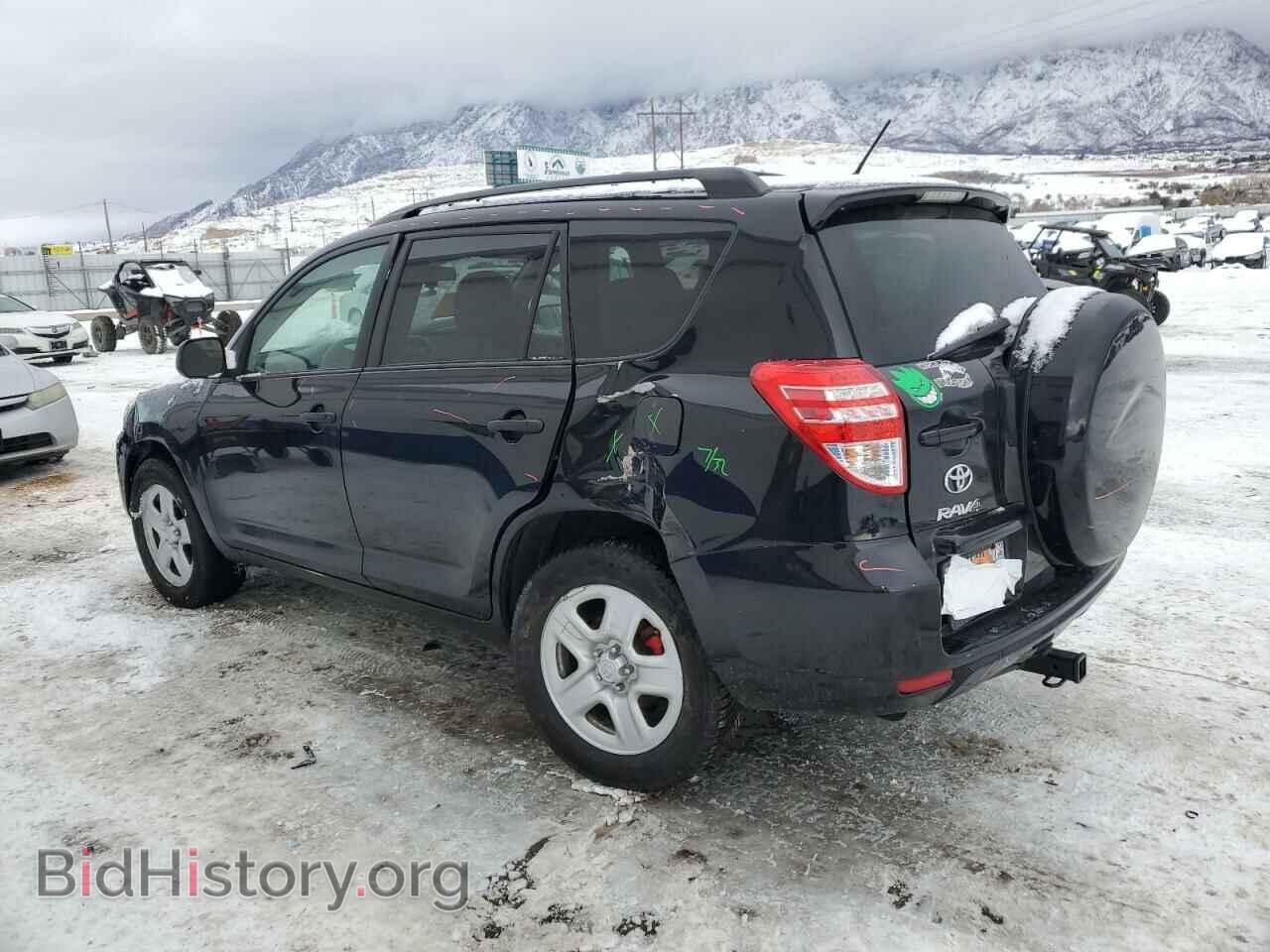 2011 TOYOTA RAV4 - VIN: 2T3BF4DV9BW150840 - Фото 2