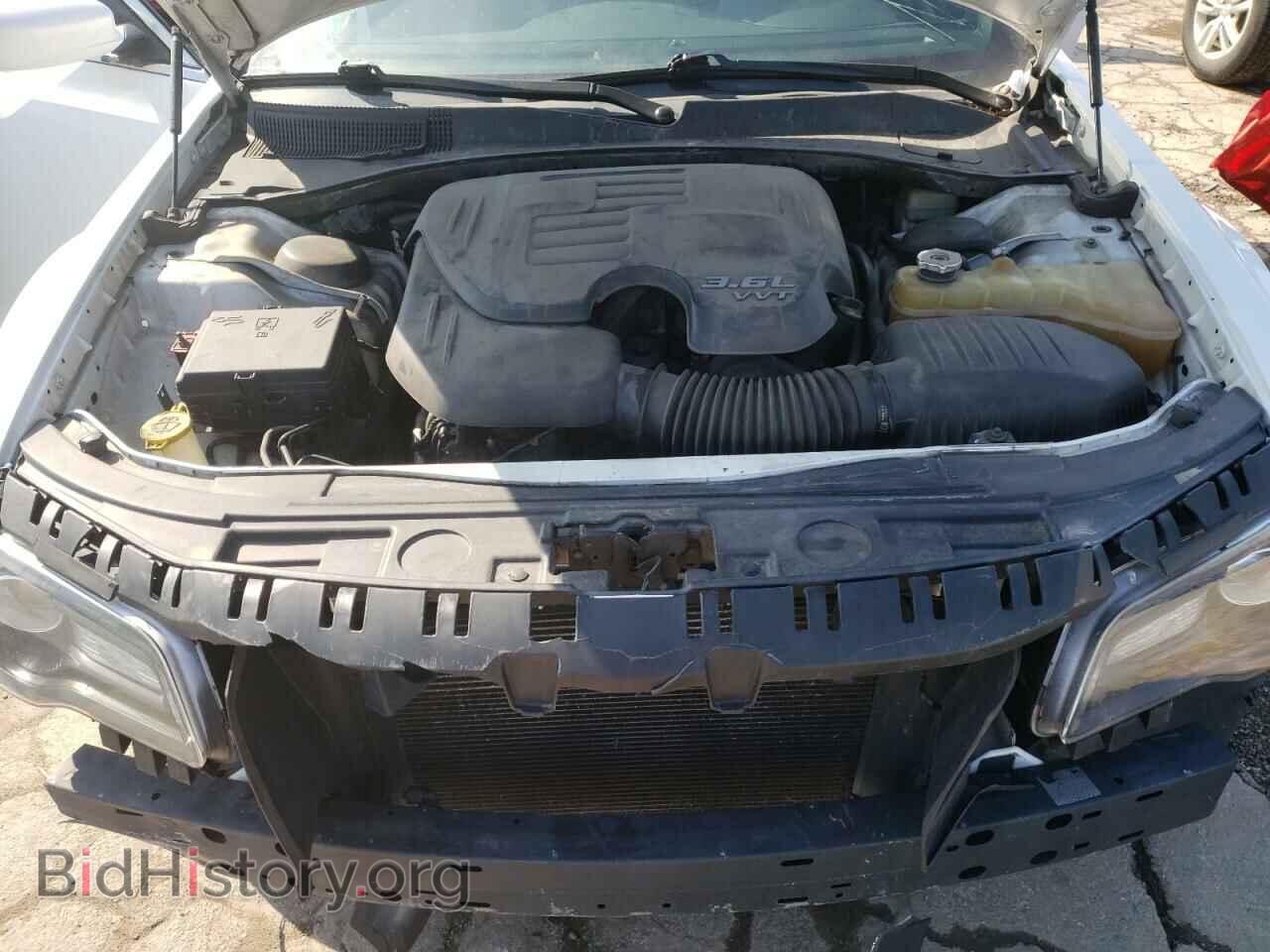 2013 CHRYSLER 300 - VIN: 2C3CCABG3DH698968 - Фото 7