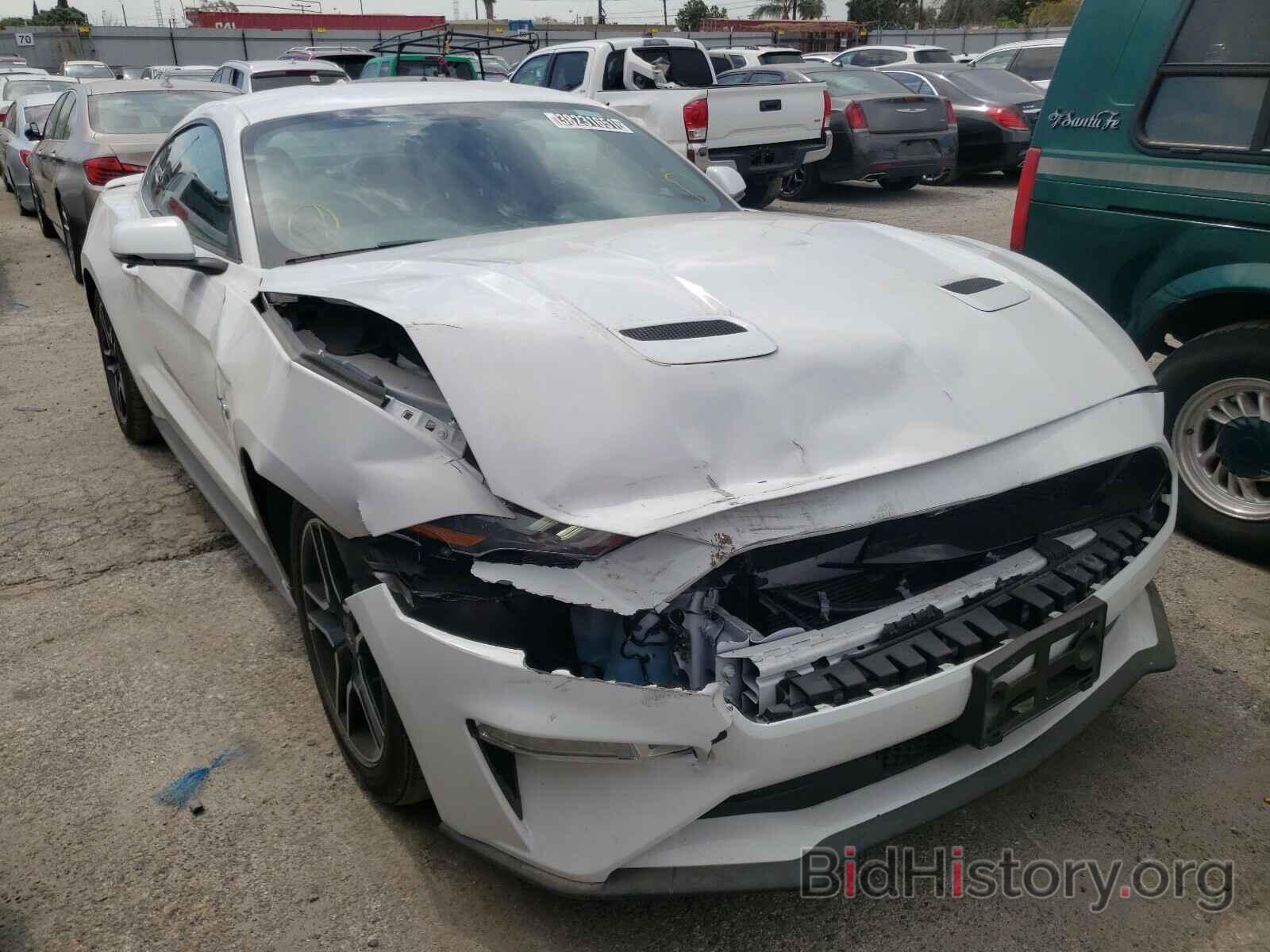 Photo 1FA6P8CF3L5136348 - FORD MUSTANG 2020