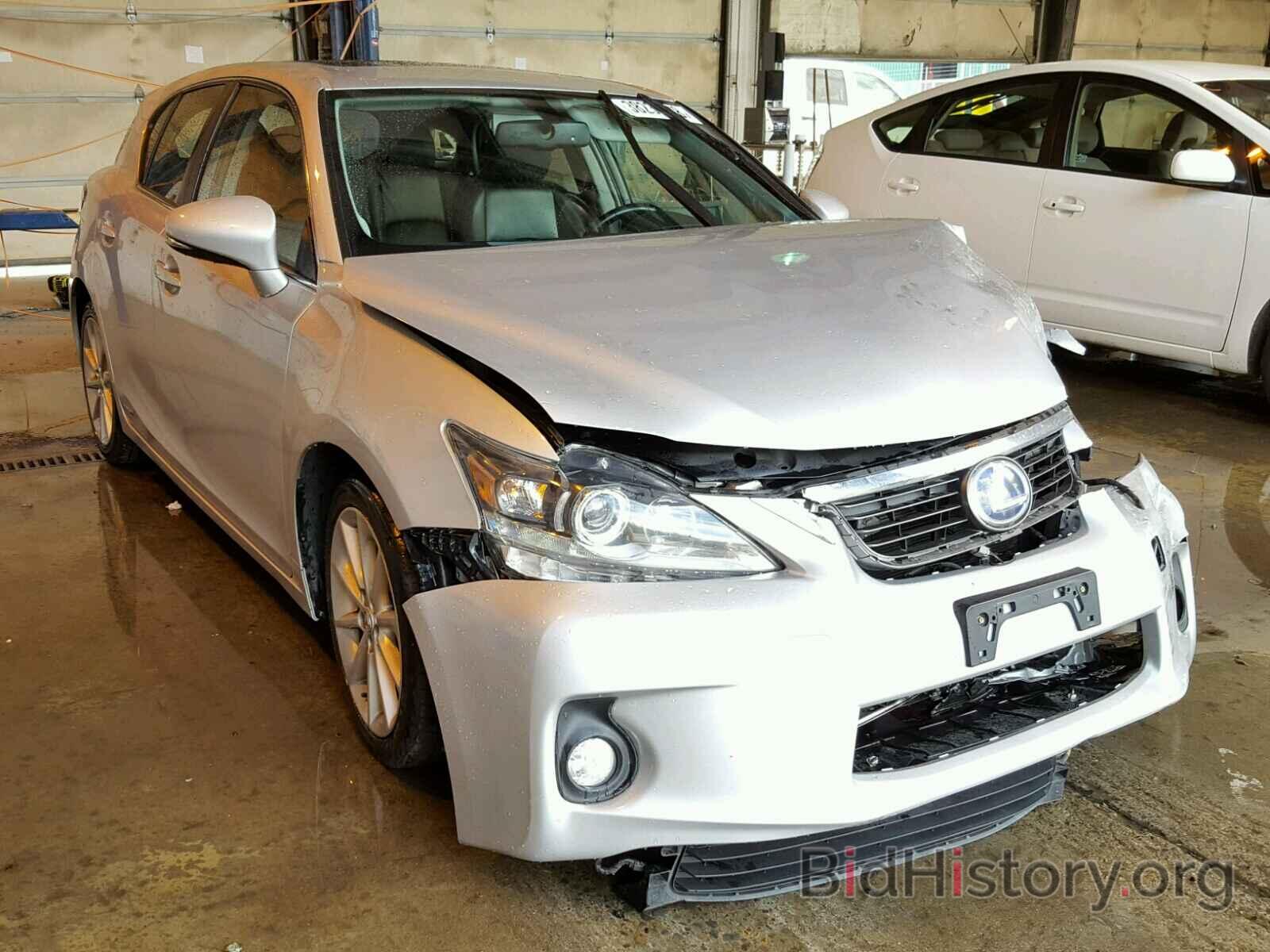 Photo JTHKD5BH2C2053612 - LEXUS CT 200 2012