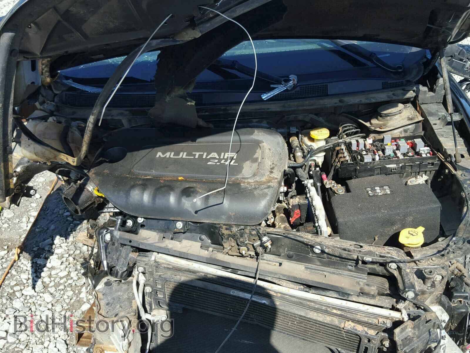 2016 CHRYSLER 200 - VIN: 1C3CCCAB1GN166695 - Фото 7