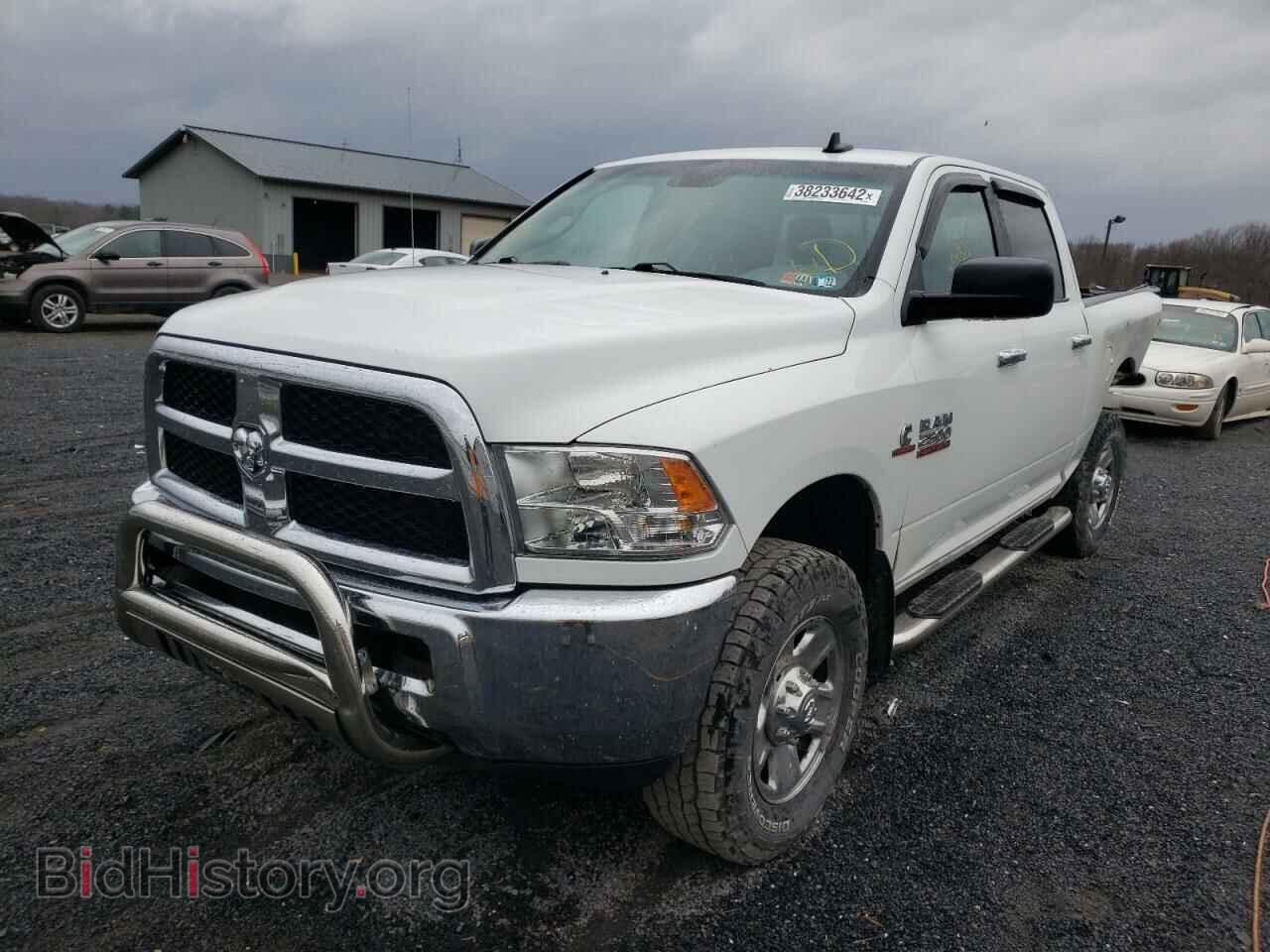 2017 RAM 2500 - VIN: 3C6UR5DL2HG693385 - Фото 2